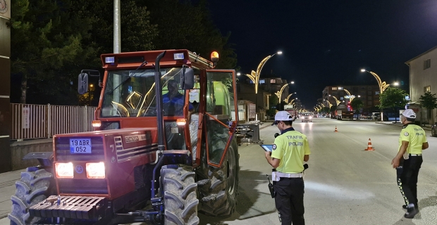 Alaca polisinden huzur ve asayiş uygulaması