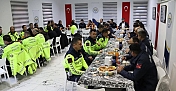 Kaymakam Tok ve Başkan Arslan, polis ve jandarma personelleriyle iftarda buluştu